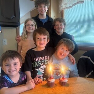 Team Page: Incredible Cousins